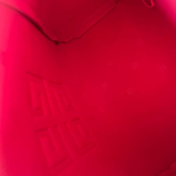 New Red Givenchy VIP Vegan Leather Clitch/ Pouch with Givenchy Zipper Pull - Picture 5 of 5